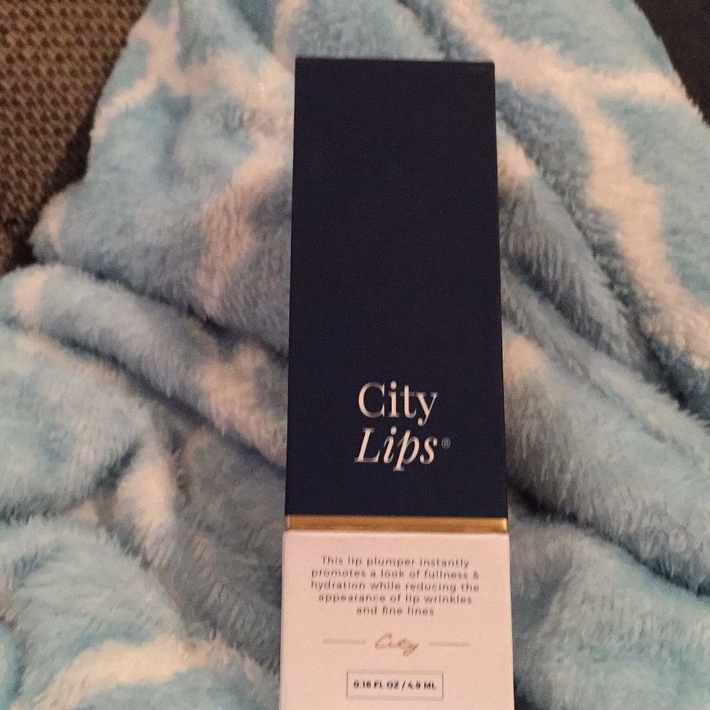 City lips clear lip plumper